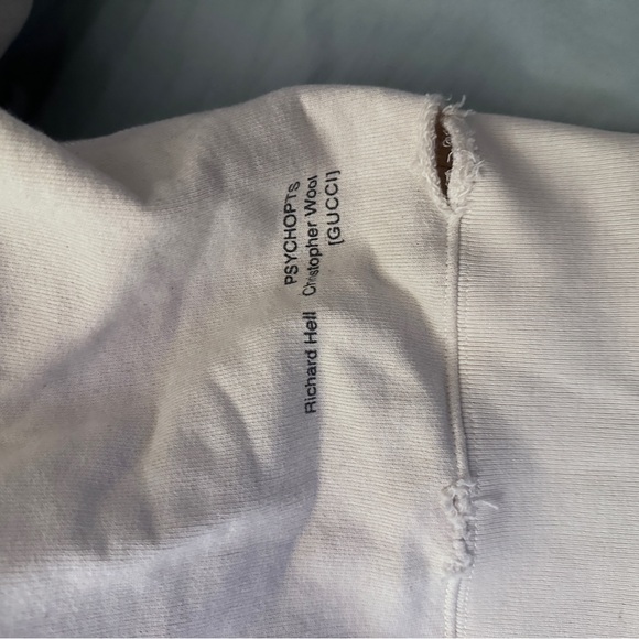 GUCCI HOODIE (Great condition) *Authentic* - Picture 5 of 7